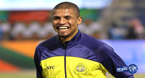 كانافارو يطالب بإبقاء محمد حسين