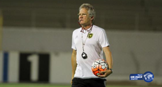 “بولوني” يحصل على جائزة التميز