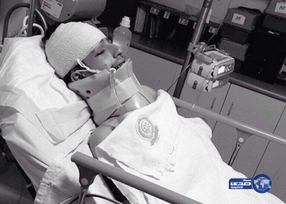 بالصور: اللاعب محمد العنزي يصل إلى مستشفى الحرس بالرياض