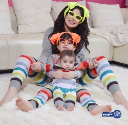 حليمه مع بناتها..