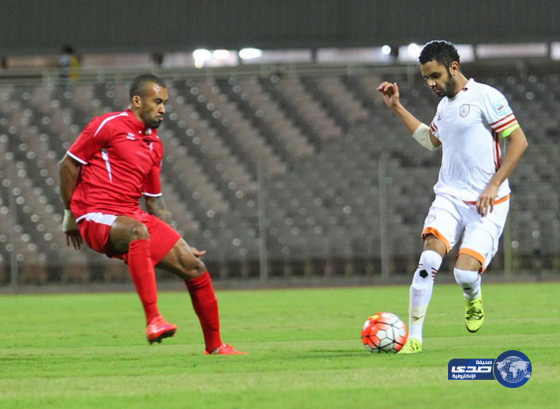 الوحدة يفوز على الشباب بهدفين
