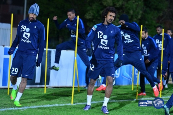 سالم الدوسري يشارك بالتدريبات الجماعية للزعيم