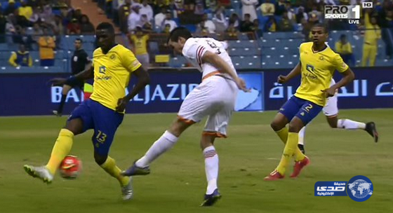 الشباب يوقف انتصارات حامل اللقب النصر
