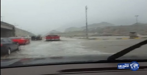 بالفيديو هطول الأمطار على مكة الآن‎