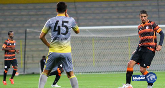 الشباب يتعادل سلبياً مع الوصل الإماراتي