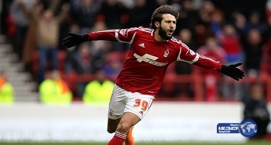 الشباب يفاوض الجزائري عبدون