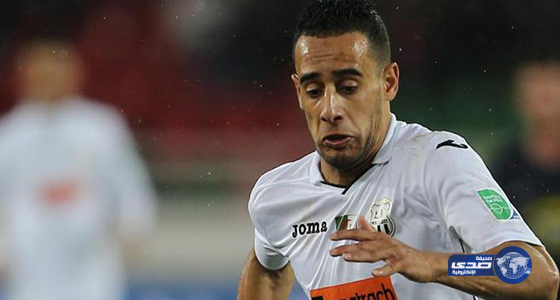 بن يطو ينضم لمعسكر الشباب