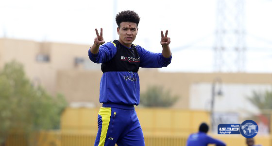 الاحتراف تعرقل تسجيل ماركينيوس للنصر