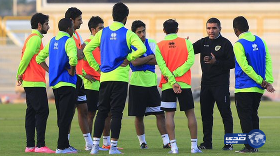 الخليج يواصل إٍستعدادته للوطني بضربات الجزاء
