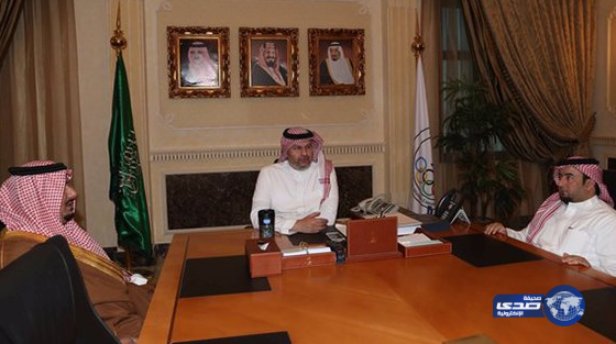 الأمير عبدالله بن مساعد يجتمع برئيسي الهلال والأهلي