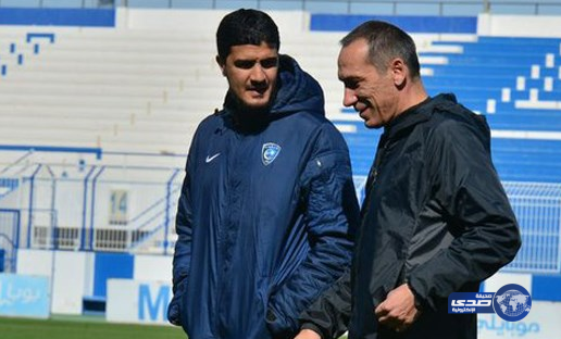 دونيس يستعد للفتح بـ”محاضرة فنية”