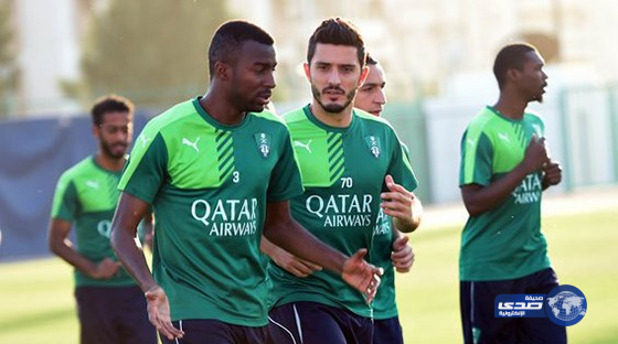 الأهلي يجري مرانه الرئيسي استعداداً للهلال