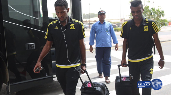 استقبال دبلوماسي لبعثة الاتحاد عند وصولها طشقند