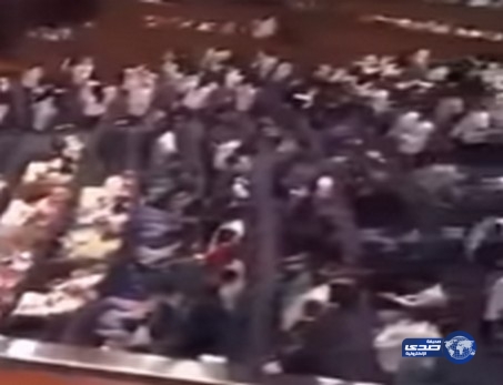 بالفيديو: جمهور الرايات السود يتحدى &#8220;الدواعش&#8221; مردداً النشيد الوطني السعودي