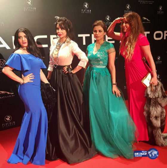 لجين عمران وصديقاتها في حفل بلاتينوم ريكوردز..