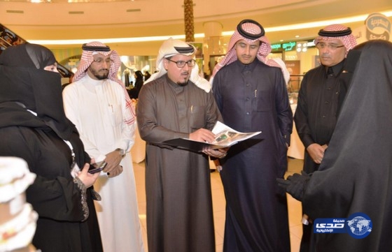 العمرة والزهراني يفتتحان المعرض التعريفي ببرنامج صناعة الأعمال‎