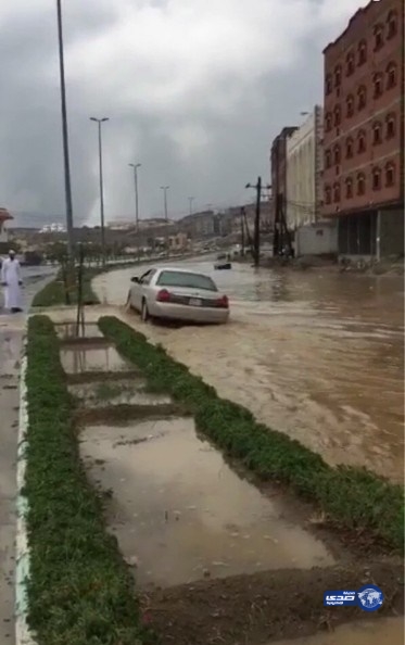 أمطار الخير على محافظة بلجرشي