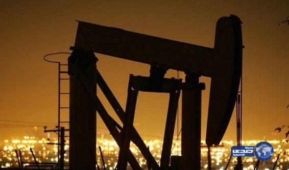 هبوط أسعار النفط بفعل وفرة المخزون الأمريكي