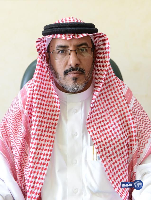 مدير تعليم نجران يقدم تعازي الوزير لأسرة الطالب الحارثي ويطمئن على المصاب