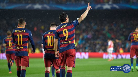 بالفيديو .. برشلونة يكتسح أرسنال بثلاثية ويتأهل في دوري الأبطال