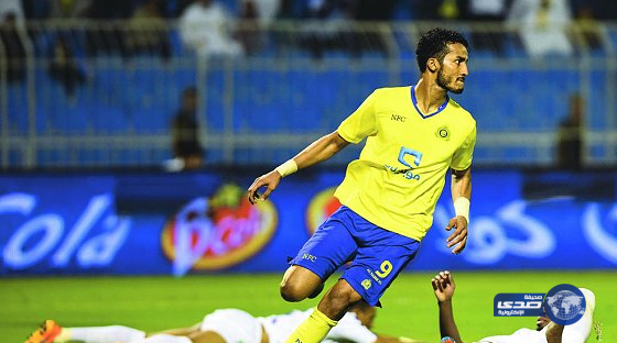 النصر يحسم من مرتب هزازي 15%