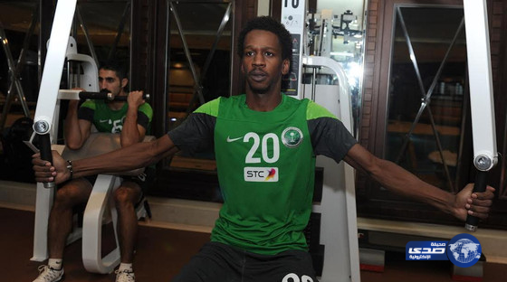 مدرب الأخضر يستدعي مختار فلاتة