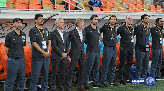 الصحف الهولندية .. الأخضر بلا هزيمة مع مارفيك