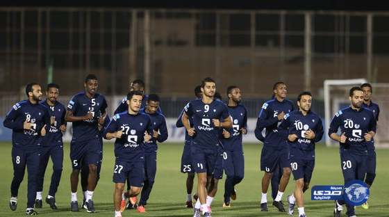 الشمراني يعود لتدريبات الهلال .. والدوسري يواصل الغياب