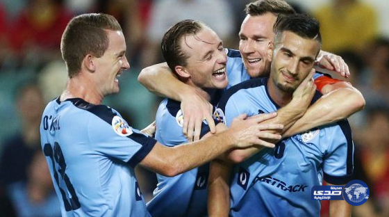 سيدني الأسترالي يهزم غوانزو في دوري الأبطال