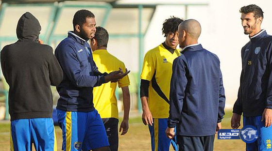 جوميز يختبر لياقة لاعبي التعاون