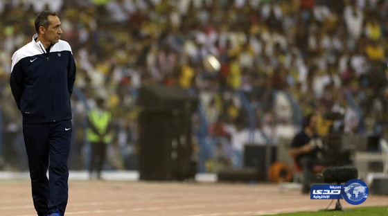 دونيس .. الهلال يمر بفترة صعبة