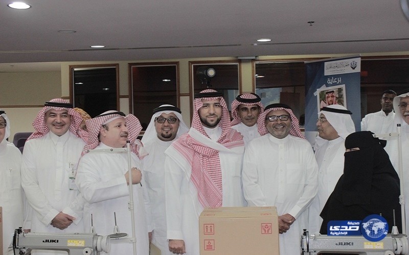 الأيدي الحرفية تسلّم أدوات تأسيس مشروعات صغيرة للمنتفعات