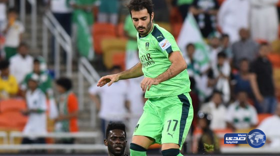 سيدة أعمال تضاعف مكافآت فوز الأهلي