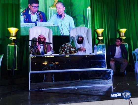 إصابة الشيخ عائض القرني بإطلاق نار في الفلبين(صور)