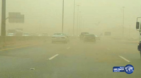 “الأرصاد” تحذر من تدني الرؤية الأفقية بسبب موجة غبارية في نجران
