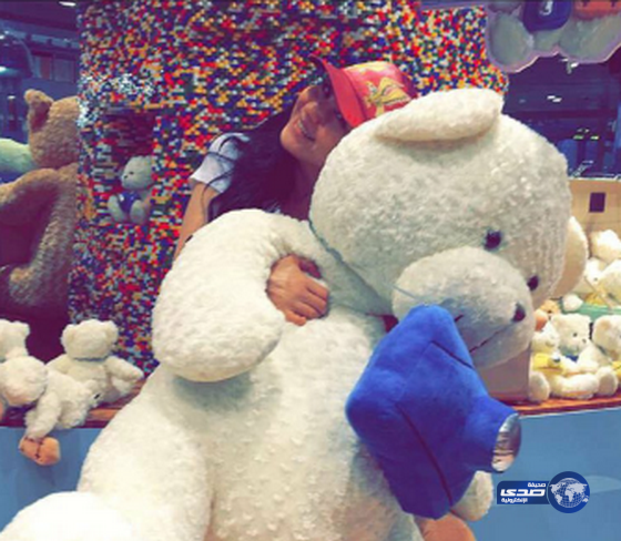 سهير القيسي..للحين متعلقه بمحلات الألعاب؟!..