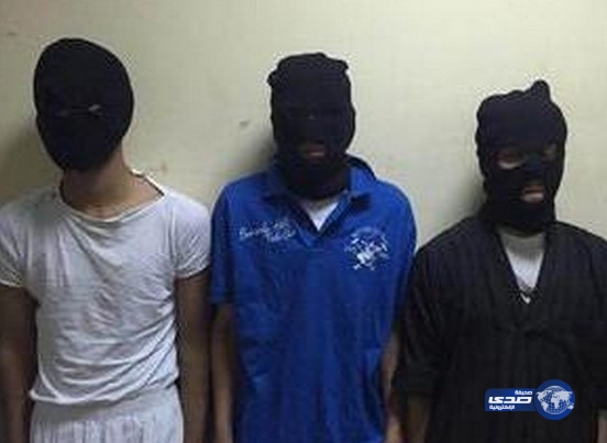 شرطة الرياض تطيح بالمقنعين الثلاثة ”لصوص محل الحلويات ”