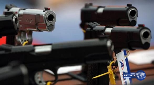 أمريكي يقتل نفسه عن طريق الخطأ أثناء التقاط صورة سيلفي