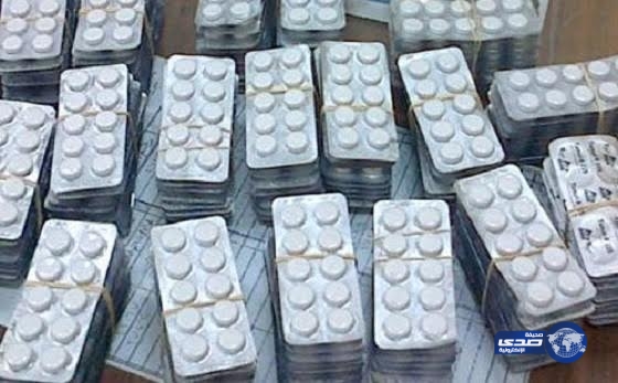 مراهق يضع حبوباً مخدرة في حافظات المياه بصيوان عزاء في الخرطوم