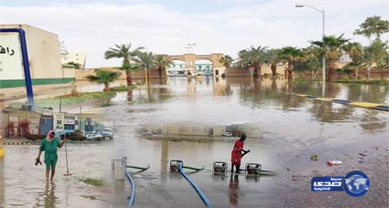 أحياء عرعر تتحول إلى برك ومستنقعات