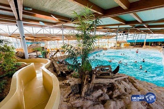 إغتصاب فتاتين بحديقة مائية في ألمانيا يفصل الرجال عن النساء في السباحة