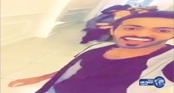 صاحب فيديو (معجبات المول): المقطع مسرب من حلقات مسلسل .. ولا علاقة لي بصاحب مقطع “باص الجامعيات”