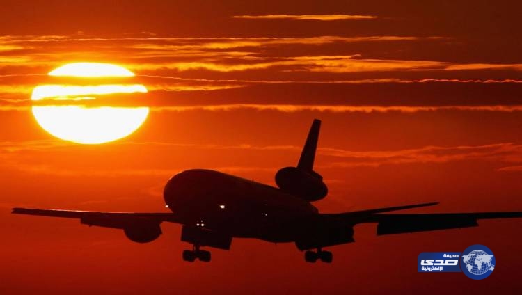 ​قائد طائرة بريطانية يطرد 25 شخصا لسوء سلوكهم