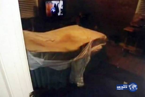 سجنت شقيقها المقعد داخل غرفة مليئة بالحشرات مدة 7 سنوات!