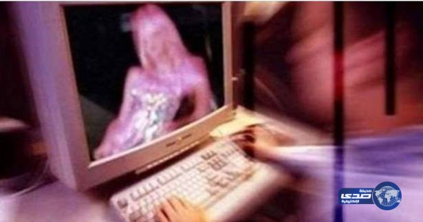 حلاّق يستخدم  وسامته وكلامه المعسول للإيقاع بالنساء الثريات وابتزازهن