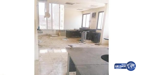 موظفات “يحذرن” من سقوط مبنى تعليم جدة