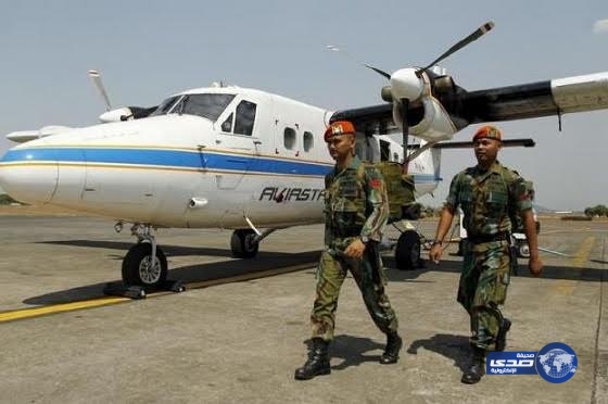 اندونيسيا تلاحق إرهابياً بعد مقتل 10 في تحطم طائرة عسكرية‎