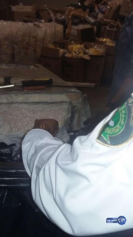 “جمرك ميناء ضباء” يحبط محاولة تهريب كمية كبيرة من الحبوب المُخدرة