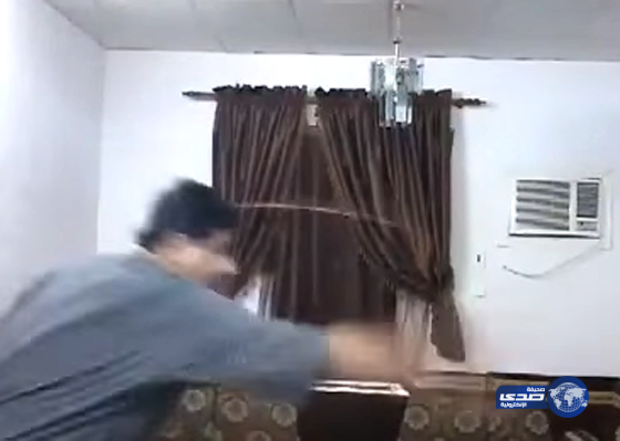 تعليق المحامي القاضي على فيديو لعن العم معيض لأبنائه