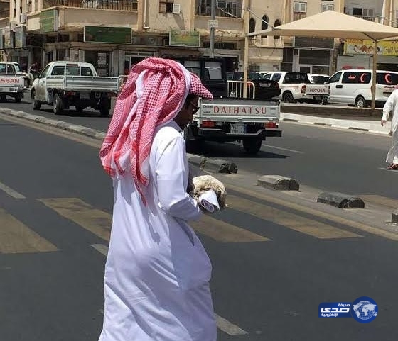 بالصور.. تشييع جثمان “جنين الطائف” في مشهد حزين‎